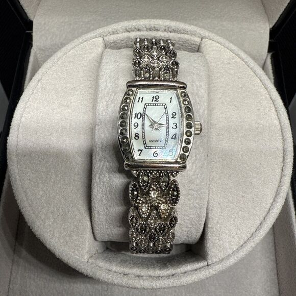 M.Z. Berger Marcasite Women’s Quartz Watch Silver Tone MOP Dial Bracelet main image 8
